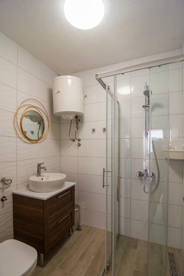 Pina Apartmán