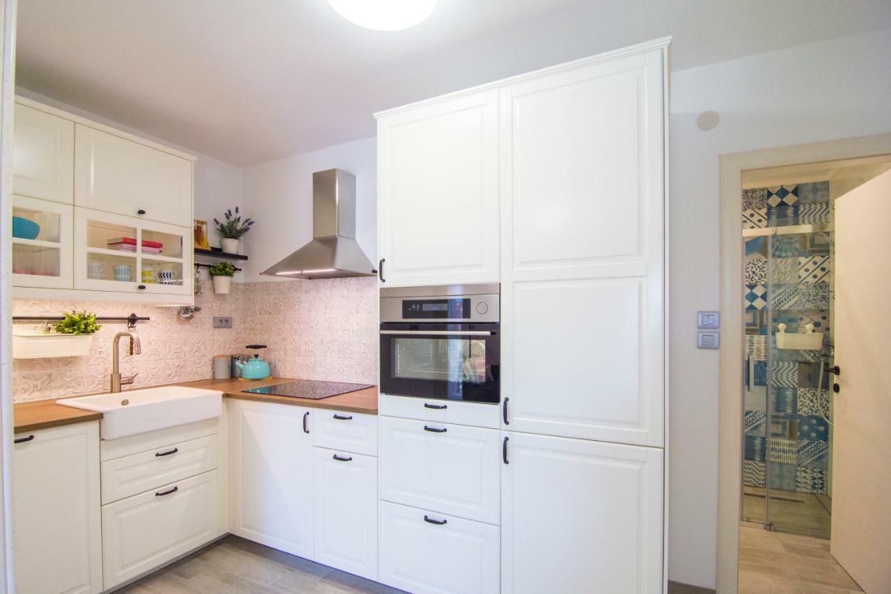 Pina Apartmán
