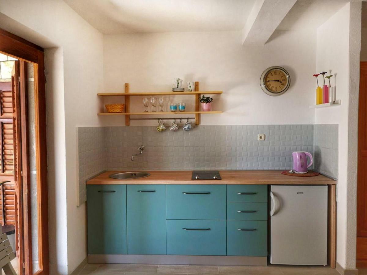 Pina Apartmán Bol